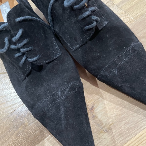 Barneys New York Co-op size 7.5 - Picture 8 of 9